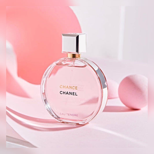 Chanel Chance Eau Tendre Eau de Parfum – 100ml - lifestyle product view 1