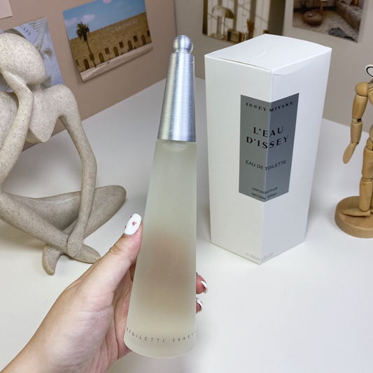 Issey Miyake L'Eau d'Issey Pour Femme EDT 100ml – image 3