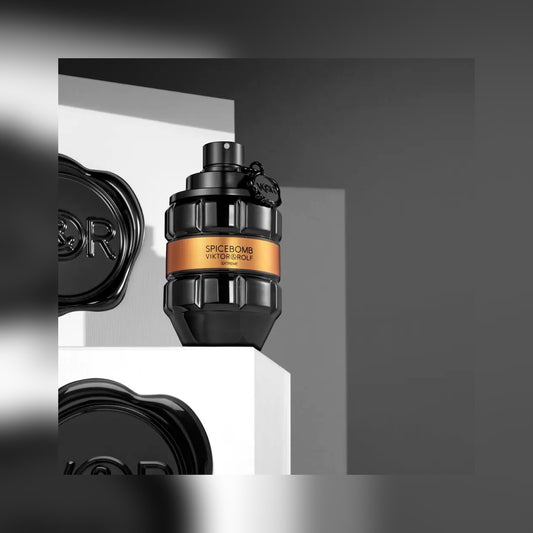 Viktor&Rolf Spicebomb Extreme Eau de Parfum – 90ml - lifestyle product view 1