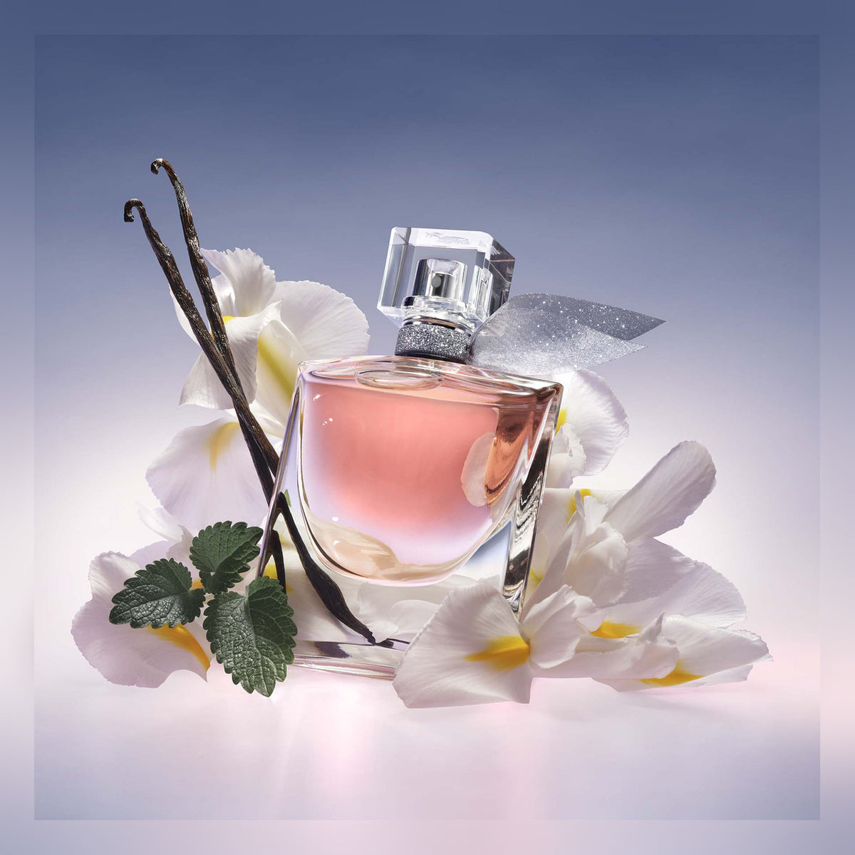 Lancôme La Vie Est Belle Eau de Parfum – 100ml - lifestyle product view 2