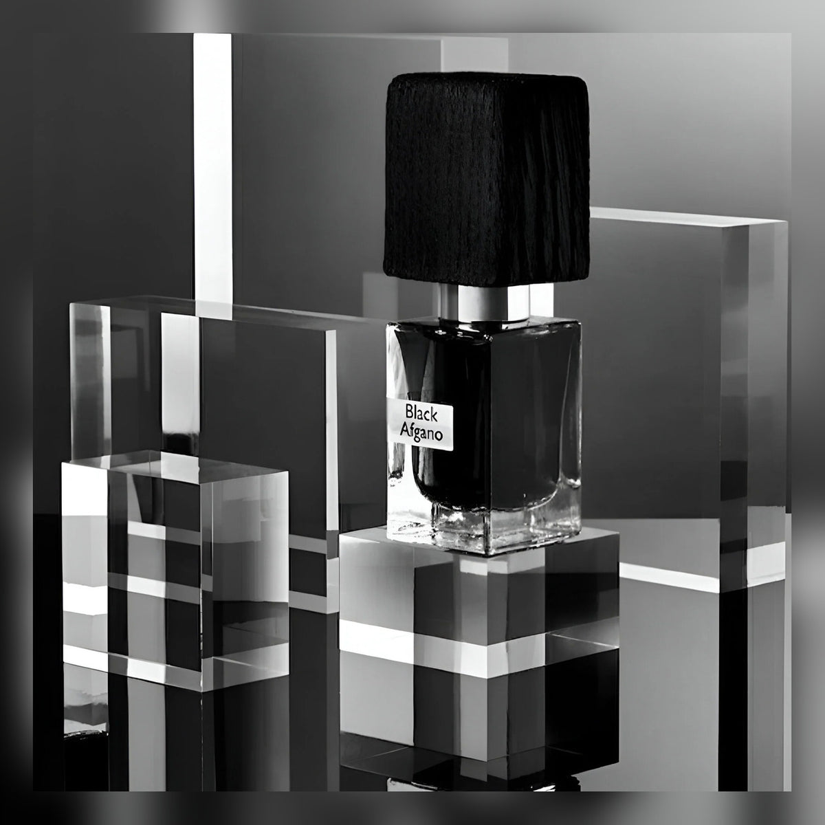 Nasomatto Black Afgano Extrait de Parfum – 30ml - lifestyle product view 1