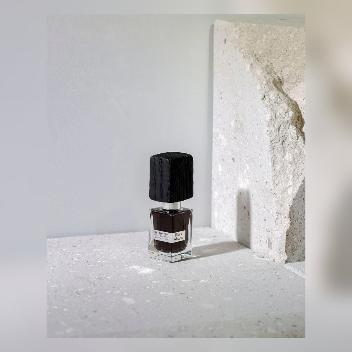 Nasomatto Black Afgano Extrait de Parfum – 30ml - lifestyle product view 2