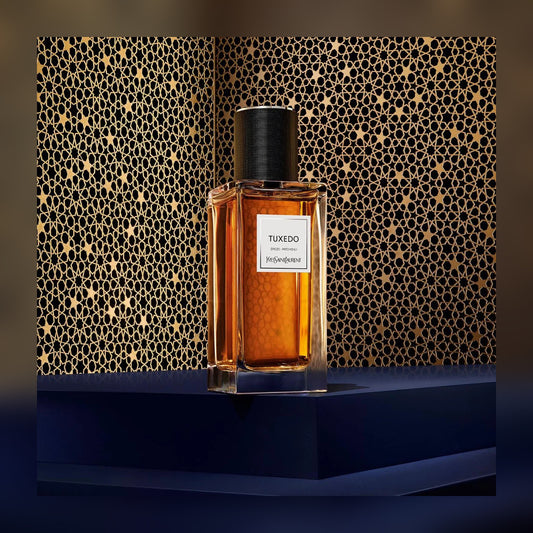 Yves Saint Laurent Le Vestiaire des Parfums Tuxedo Eau de Parfum – 125ml - lifestyle product view 1