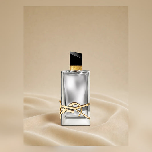 Yves Saint Laurent Libre L'Absolu Platine Parfum – 90ml - lifestyle product view 1